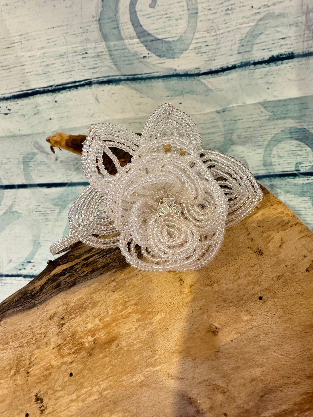 Beaded flower hair accessory
