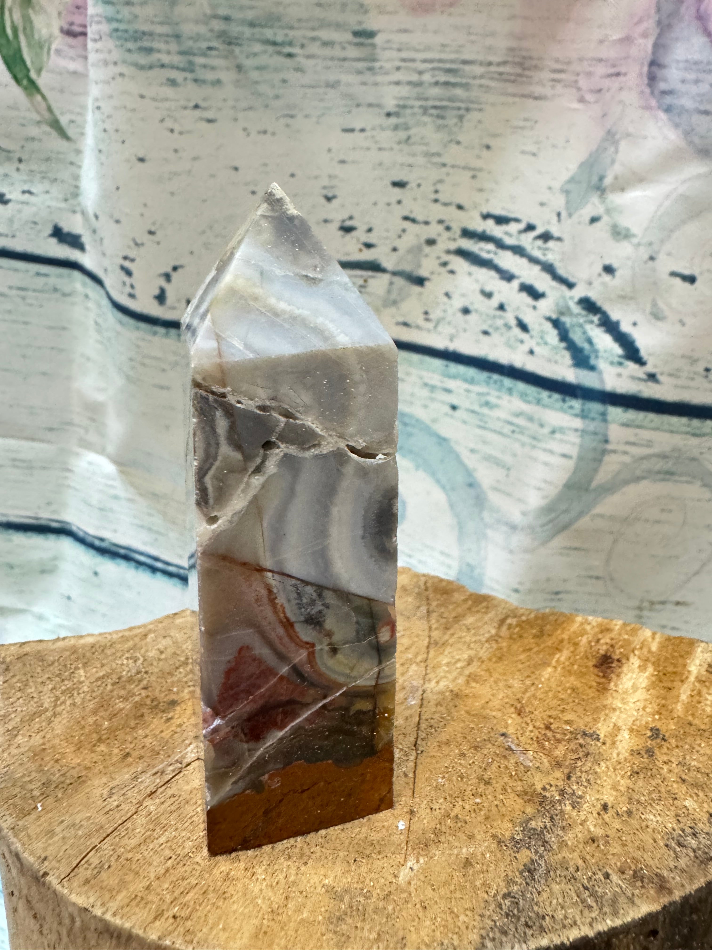 Crazy lace agate tower