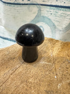 Obsidian toadstool