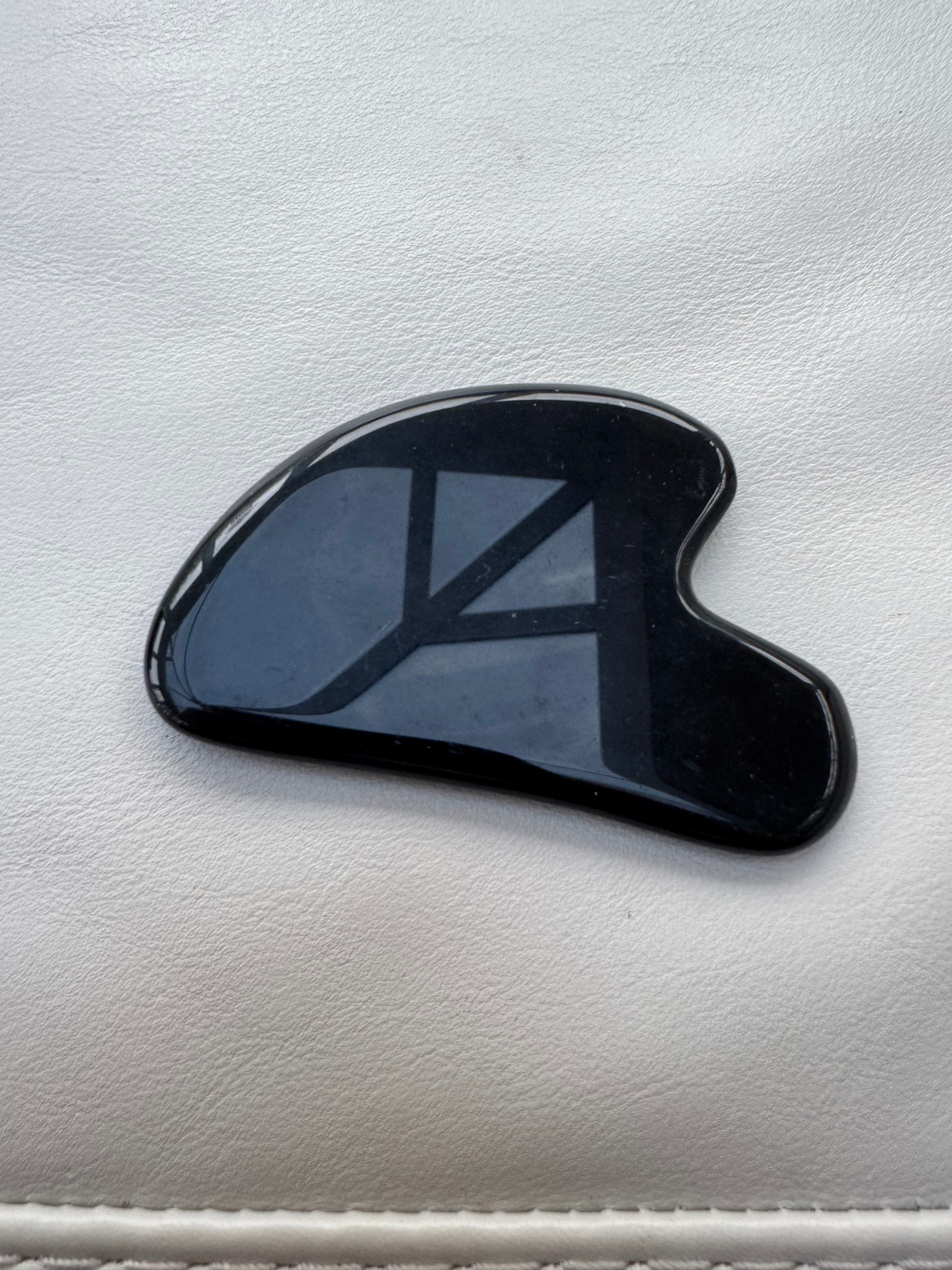 Black agate gua sha facial massager