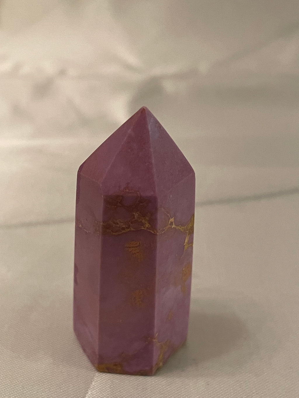 Phosphoderite crystal tower
