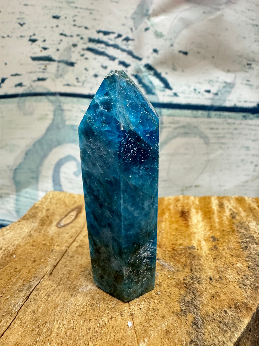 Apatite crystal tower