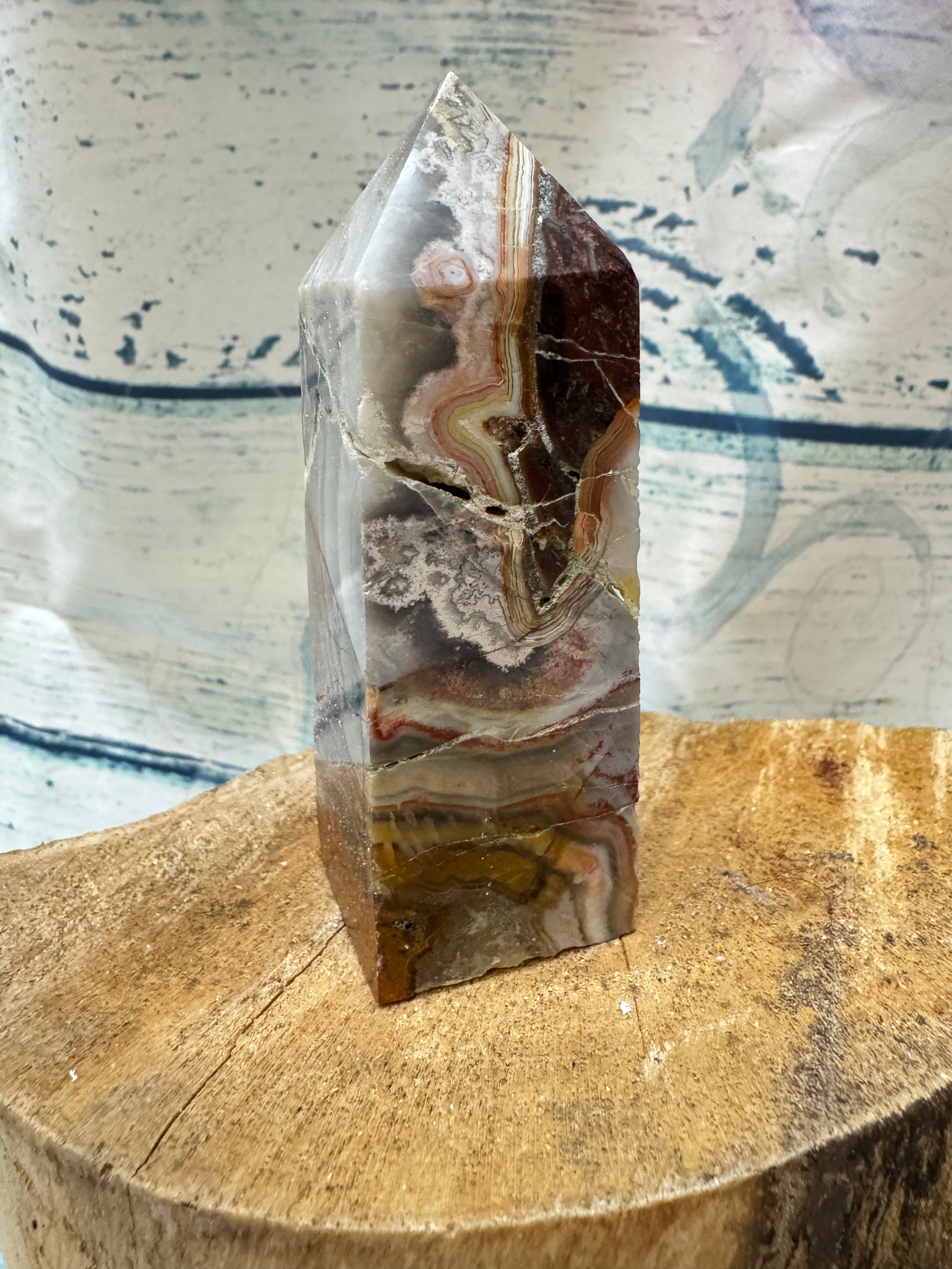 Crazy lace agate tower