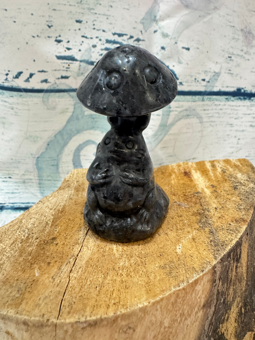 Toadstool Mouse - Larvakite