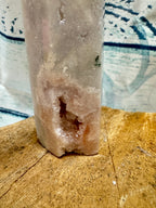 Tree agate with natural Druze