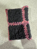 Crochet book cover (book not included)