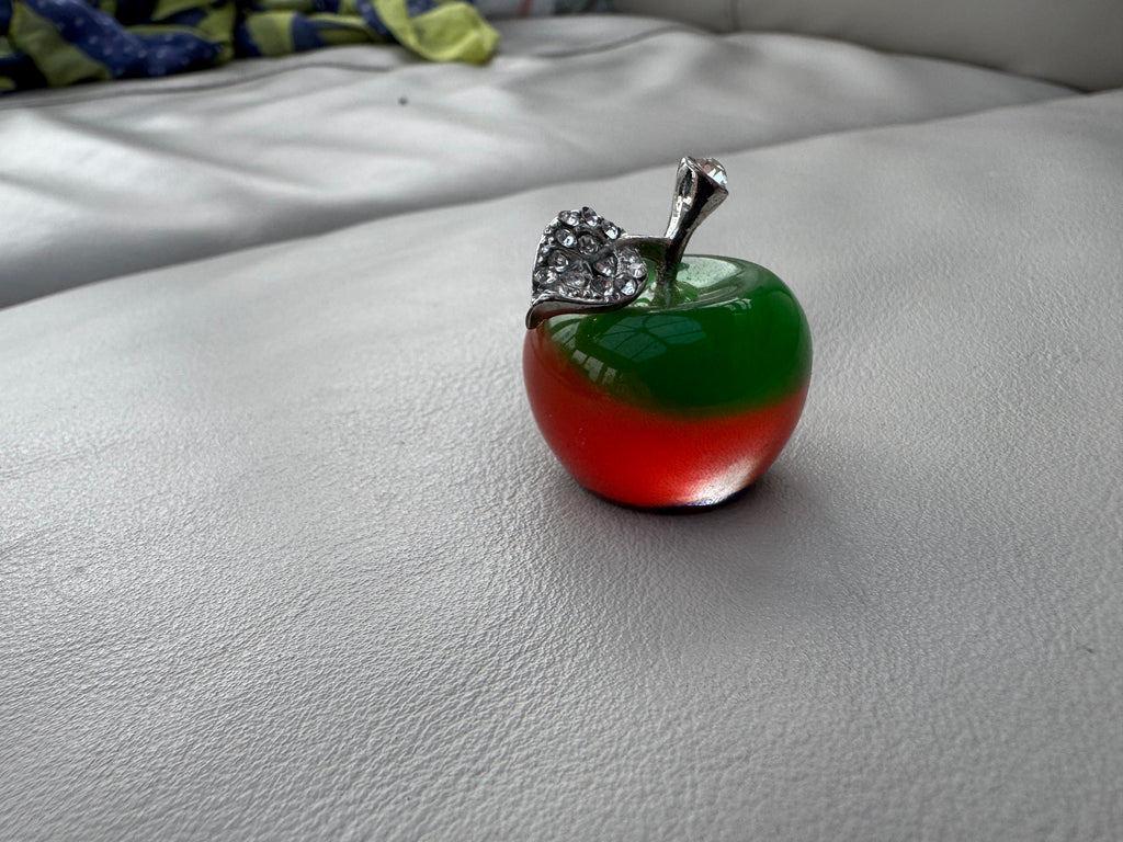 Glass apple