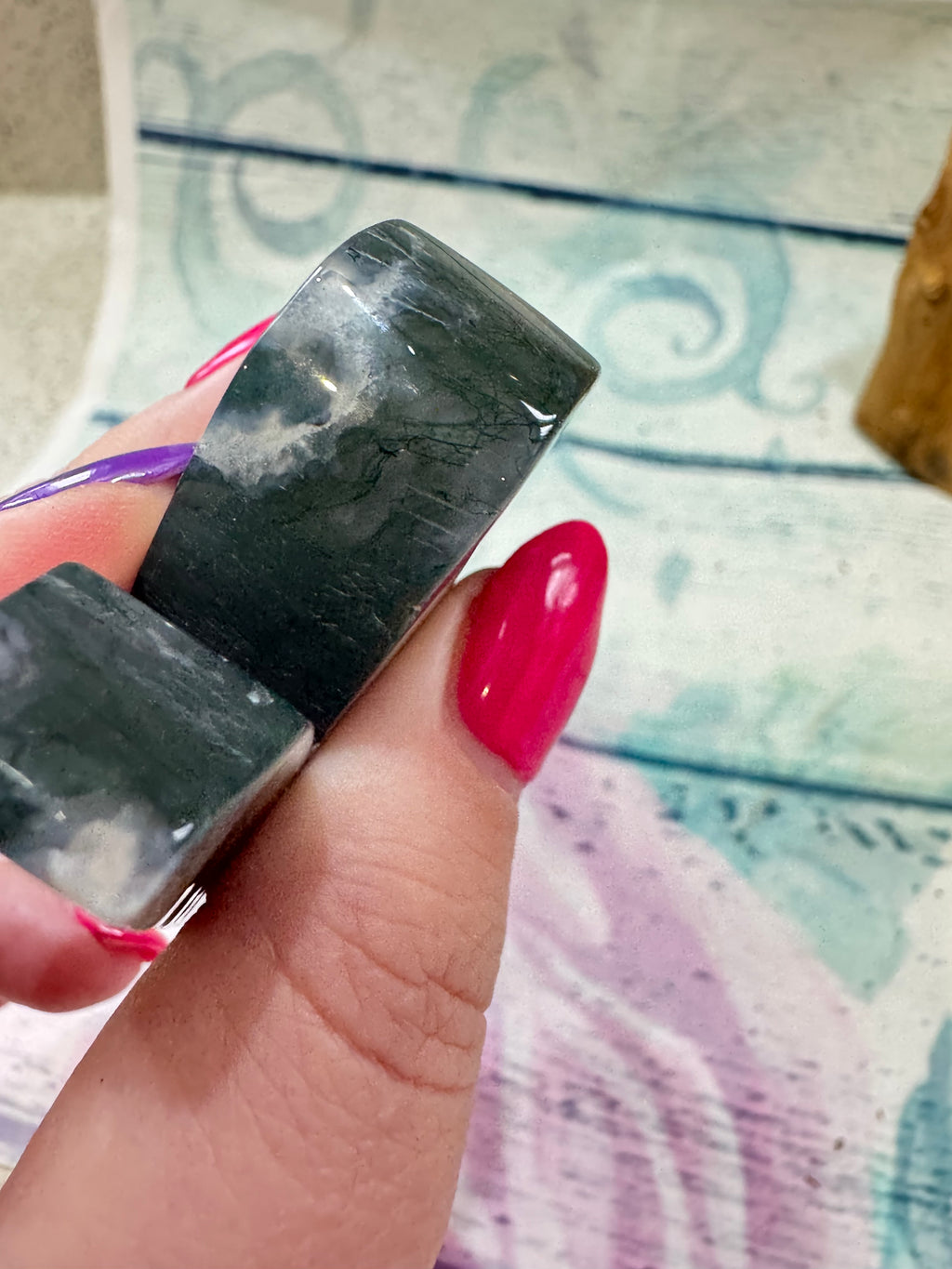 Moss agate standing crystal heart