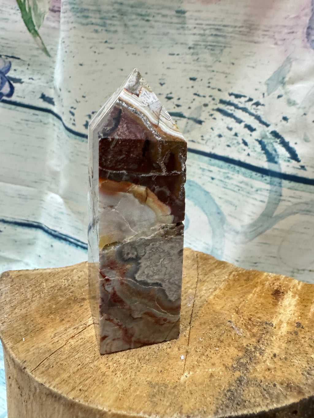Crazy lace agate tower
