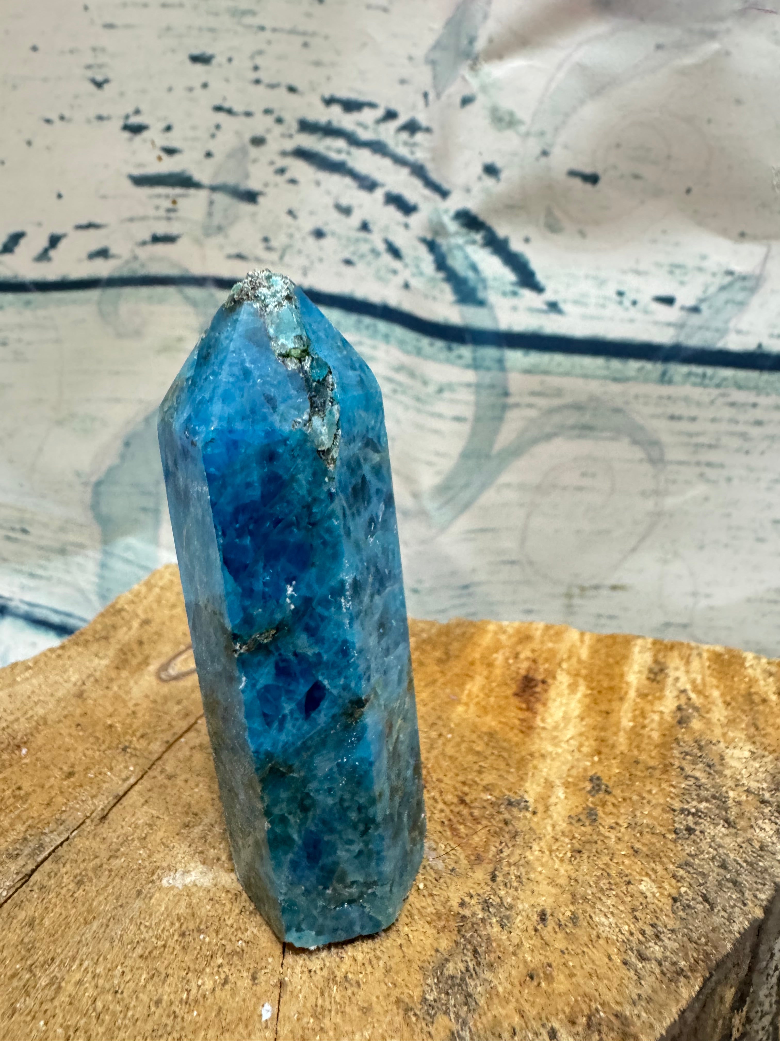 Apatite crystal tower