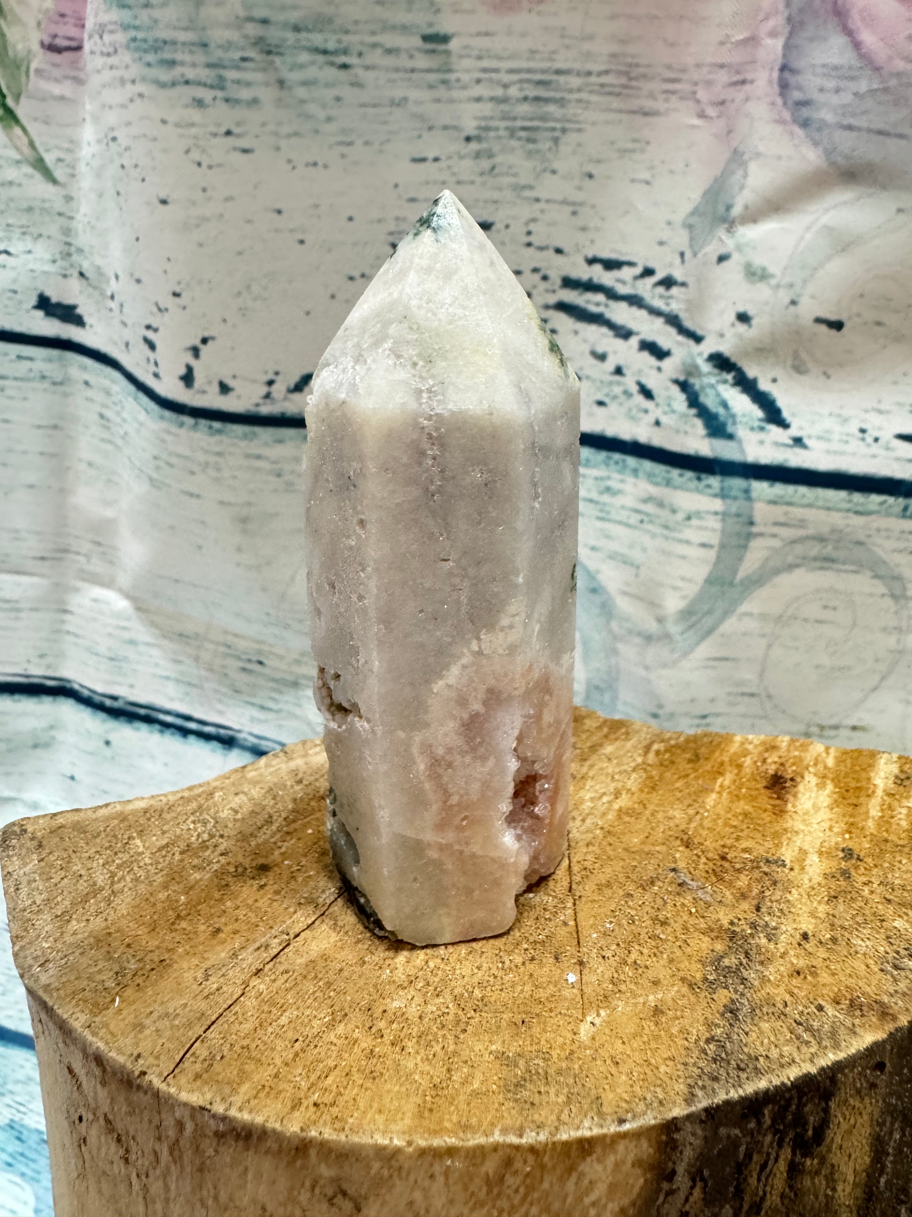 Tree agate with natural Druze