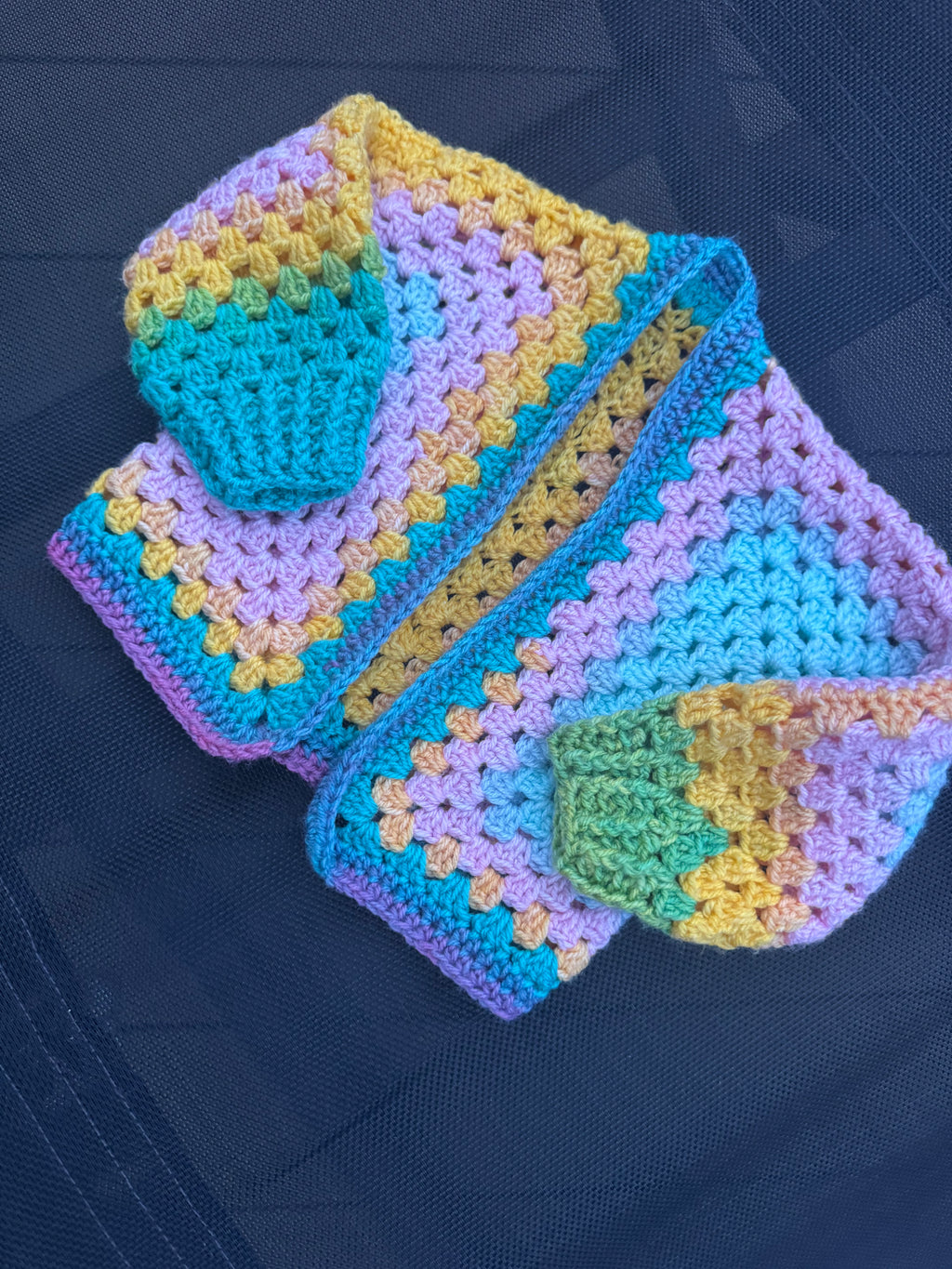 Hexi-cardigan - Spectrum (Scorpio No Button)