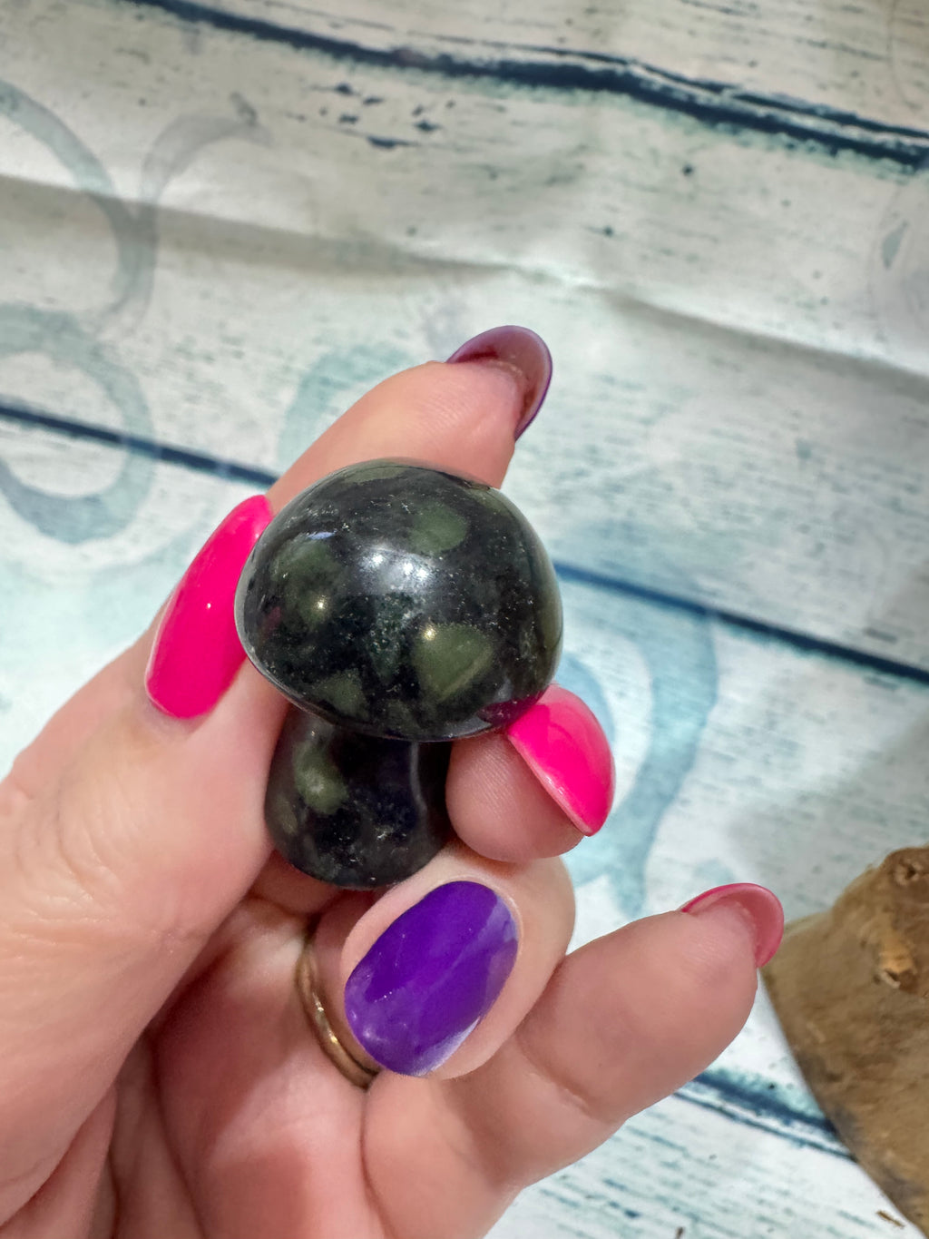 Kambala Jasper toadstool