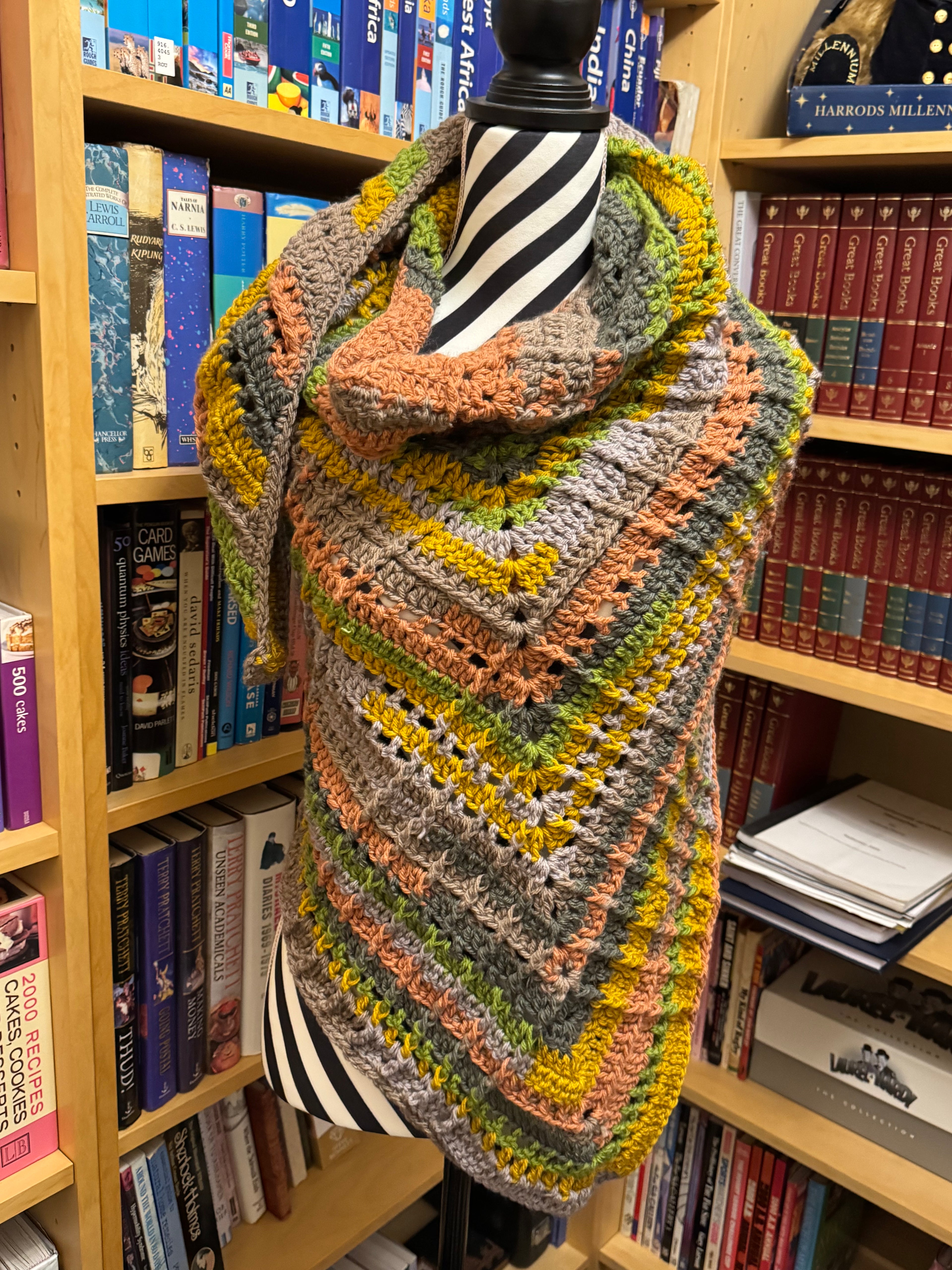 Crocheted arrow shawl