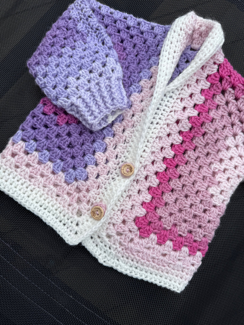 Hexi-cardigan - Spectrum Pisces (Button)