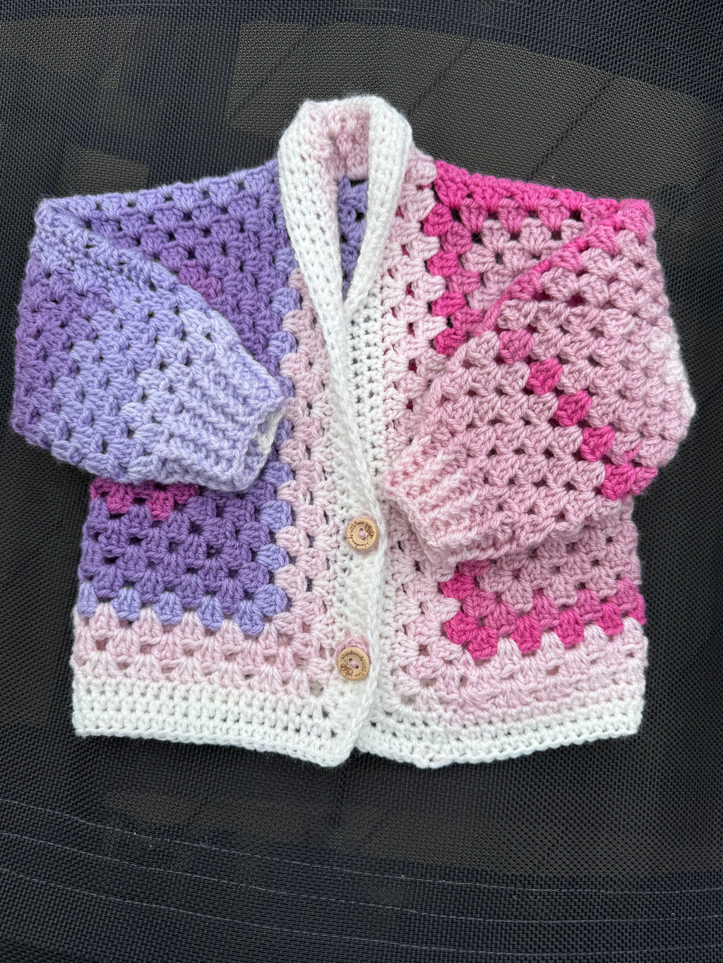 Hexi-cardigan - Spectrum Pisces (Button)