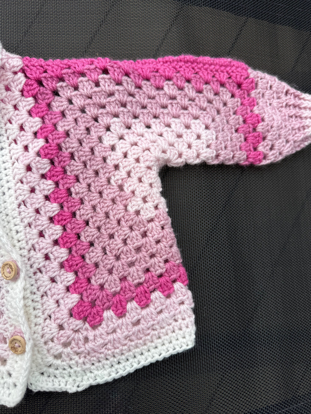 Hexi-cardigan - Spectrum Pisces (Button)