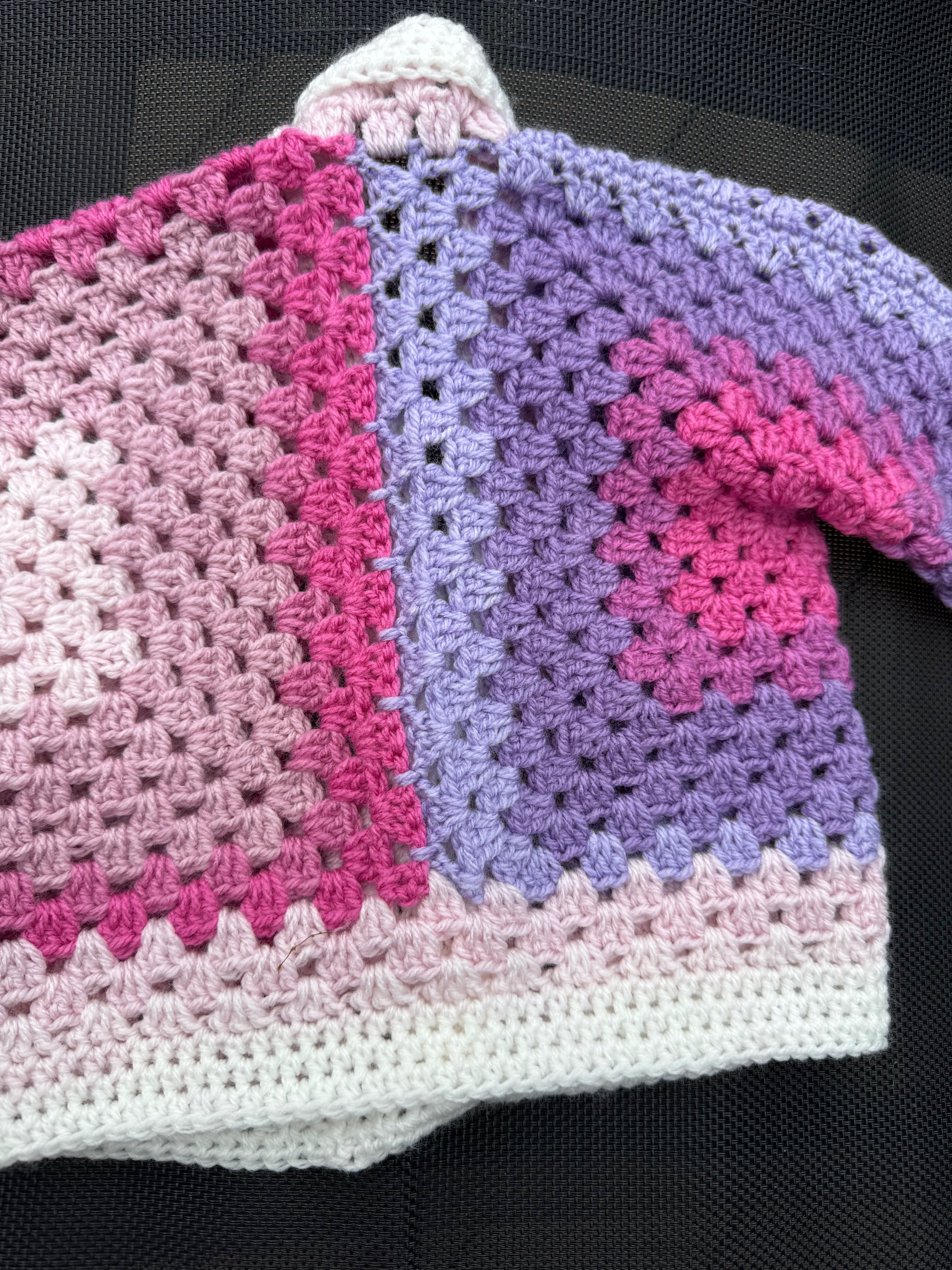 Hexi-cardigan - Spectrum Pisces (Button)