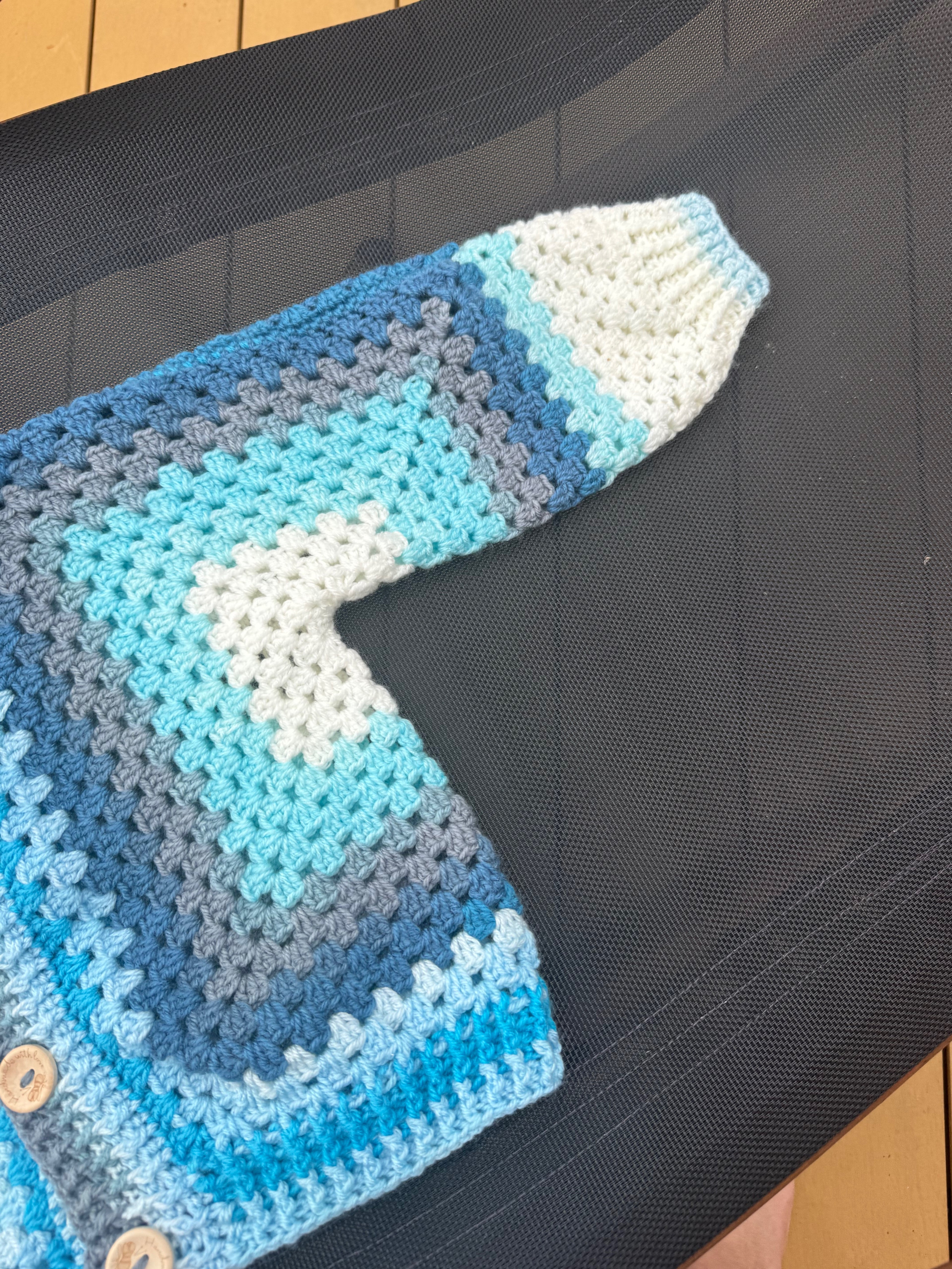 Hexi-cardigan - Spectrum Zodiac (Button)