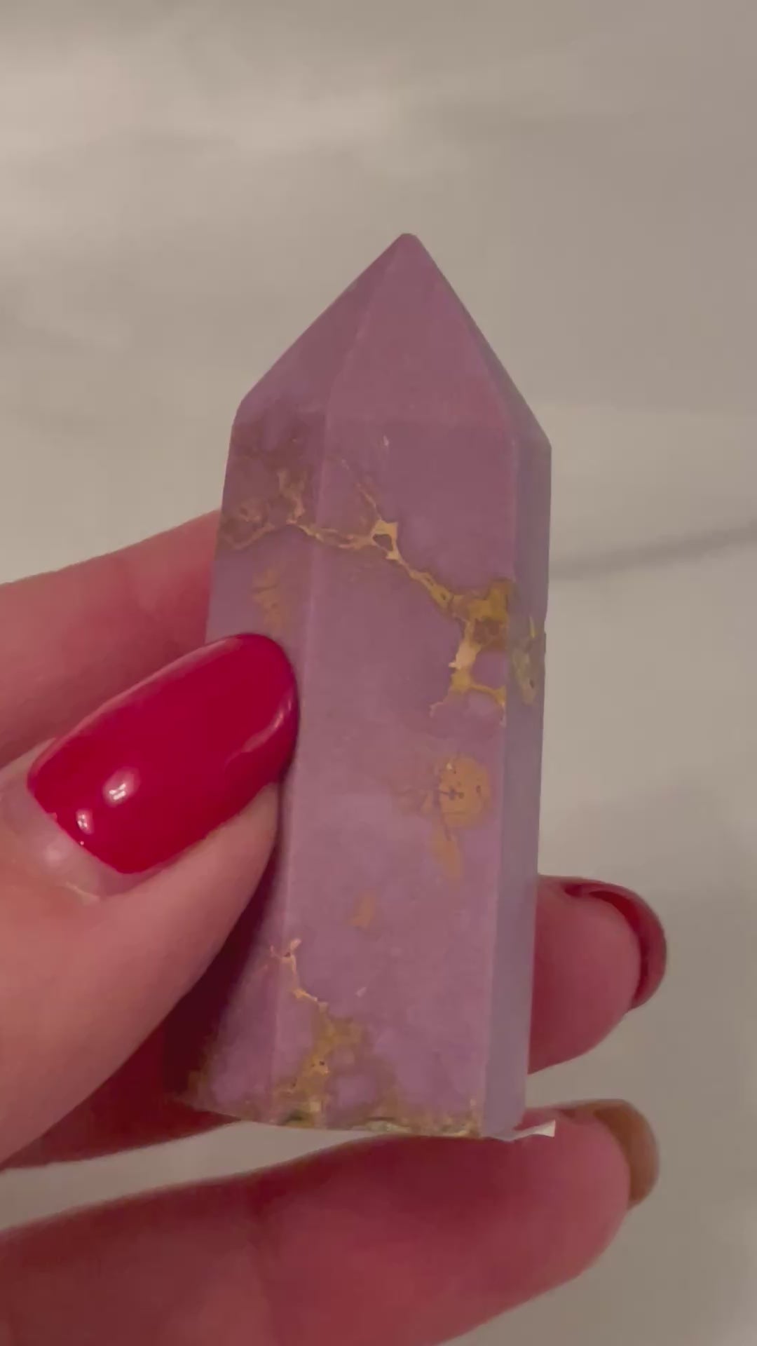 Phosphoderite crystal tower